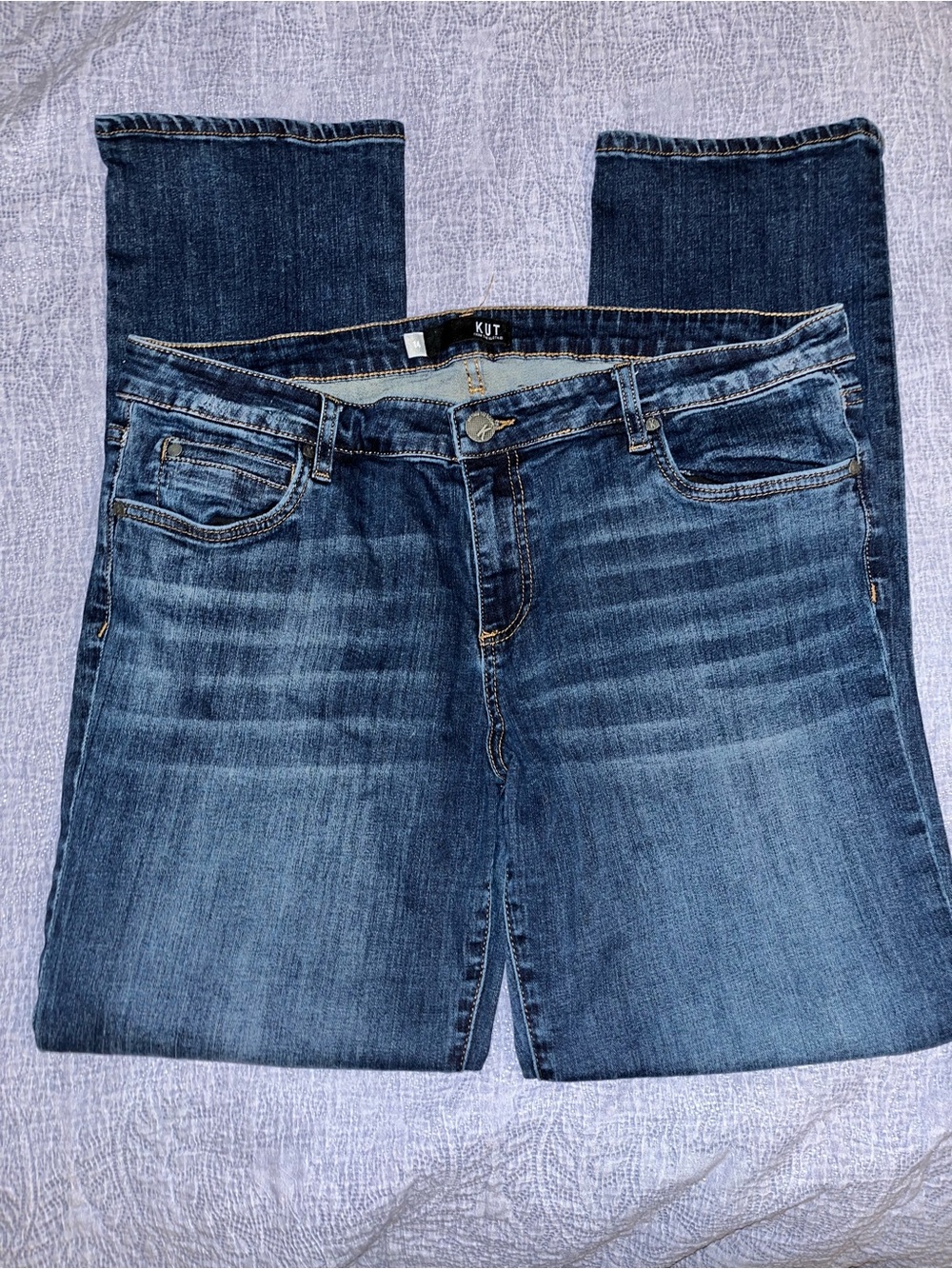 Kut from the Kloth Medium Dark Blue Straight Leg Jeans